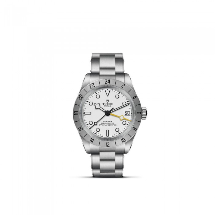 TUDOR-Black Bay Pro M79470-0004