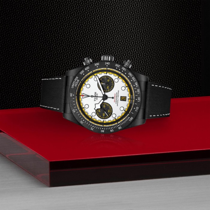 TUDOR-Black Bay Chrono Carbon M79377KN-0003